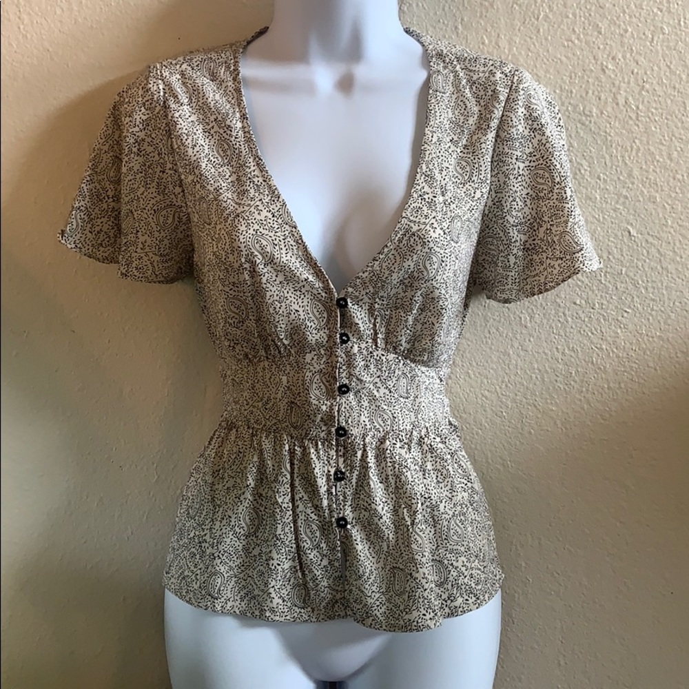 Size Medium top